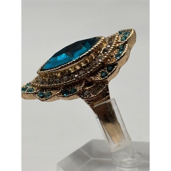 Marquise Statement Ring Size 7 Blue & Clear Rhinestones Cocktail Wedding Sparkle - Picture 7 of 9